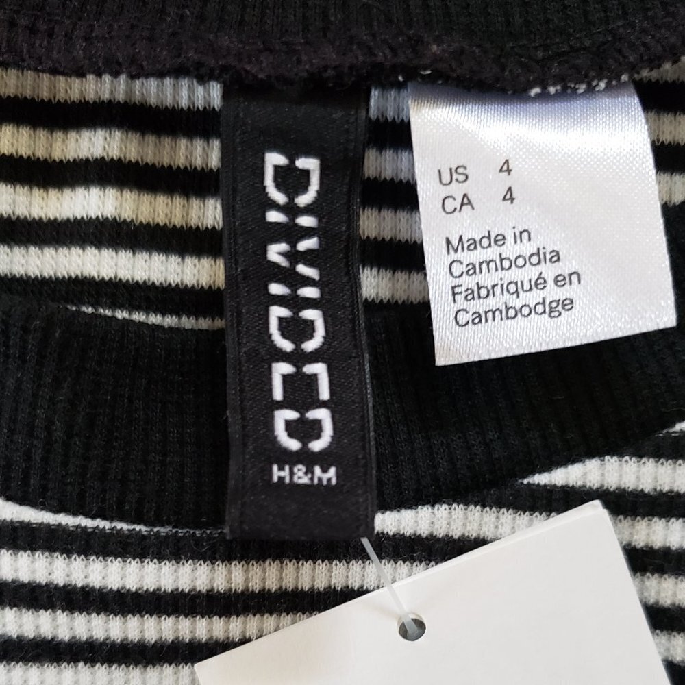 Divided Dress - Picture 5 of 5